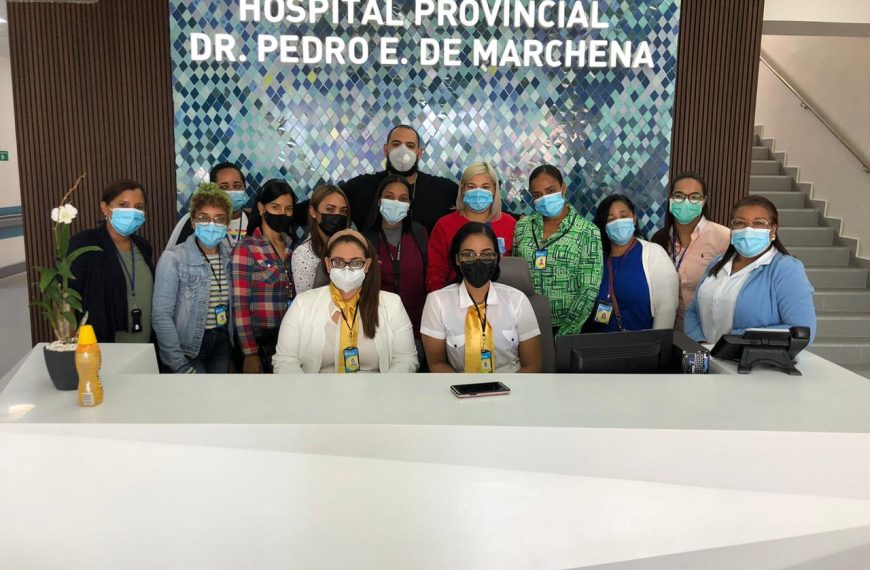 El servicio regional de salud Cibao Central y los departamentos de calidad institucional ,atención al usuario, visitaron el hospital Pedro Emilio D. Marchena de Bonao.