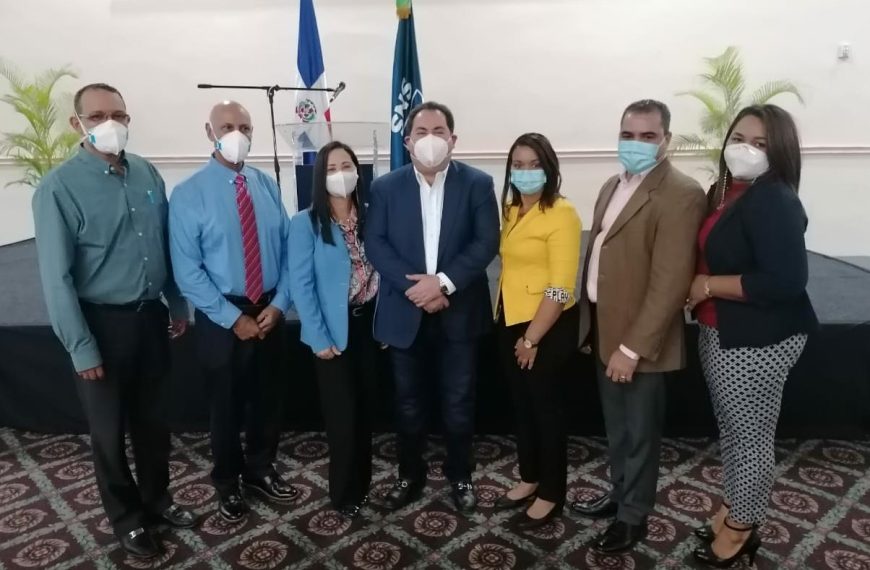 Socialización de los Resultados de las Evaluaciones y Monitoreo de los Controles Internos Realizadas, a los Hospitales de Autogestión.