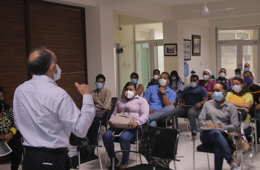 Capacitación de Médicos Pasantes en el SRSCC