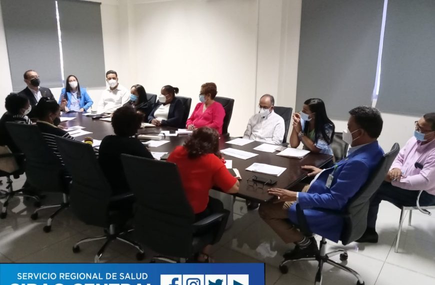 El Servicio Regional de Salud Cibao Central sostiene reunión técnica con SENASA