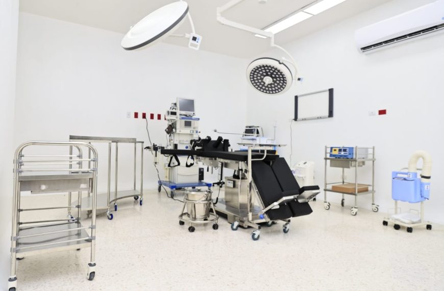 Vicepresidenta inaugura ampliación Emergencia y remozamiento Hospital Jima Abajo