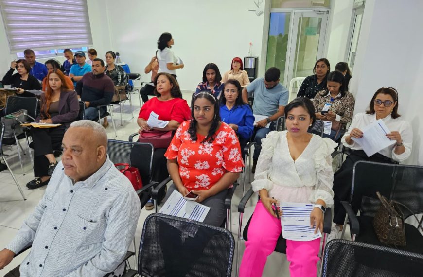 Se realizó una mesa de trabajo con los directores de hospitales para la implementación de referencias y contra referencias