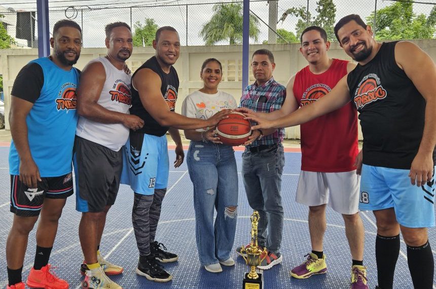 SRS Cibao Central fomenta actividad física con Torneo Navideño de Baloncesto