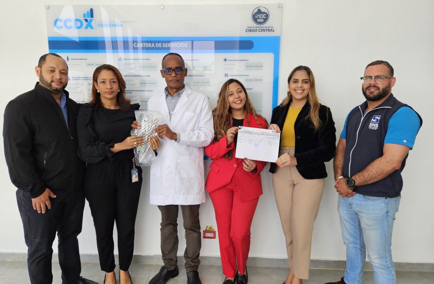 Servicio Regional de Salud Cibao Sur fortalece atención ginecológica con moderno colposcopio y nuevo instrumental médico