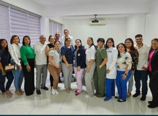Fortaleciendo la preparación de nuestros odontólogos