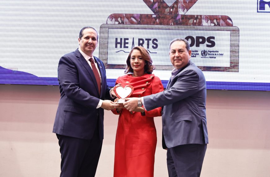Cibao Central (Nuevo Cibao Sur) recibe importante reconocimiento por liderazgo en implementación de estrategia HEARTS ￼