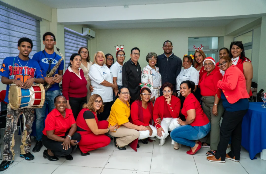 SRS Cibao Sur fortalece el cuidado prenatal a trav&eacute;s de la capacitaci&oacute;n del personal de enfermer&iacute;a