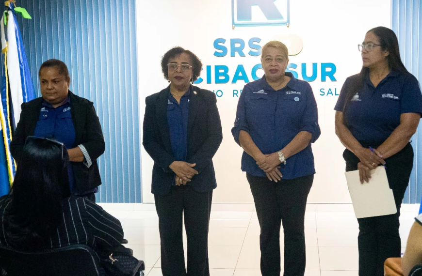 Regional de Salud Cibao Sur fortalece liderazgo del personal de enfermer&iacute;a con curso sobre marca personal y distribuci&oacute;n del talento humano