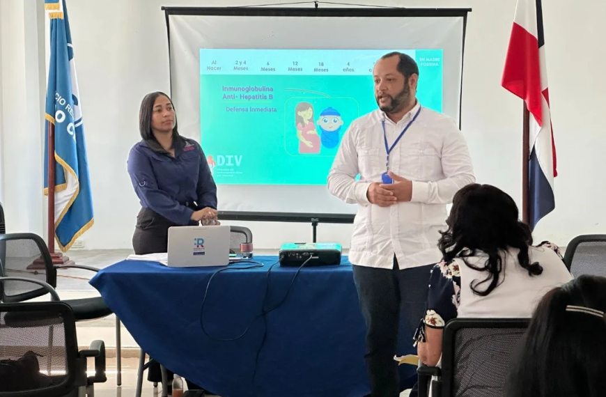 Fortalecen capacidades en inmunizaci&oacute;n en &Aacute;rea 1 La Vega con taller especializado en VPH y vacuna nonavalente