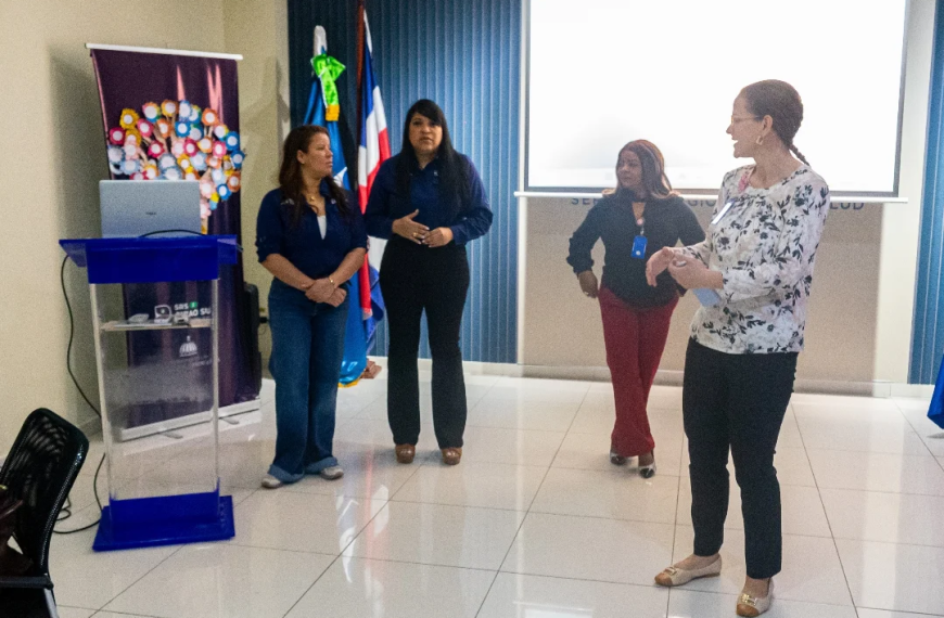 Regional de Salud Cibao Sur fortalece atenci&oacute;n pedi&aacute;trica con taller de actualizaci&oacute;n en tuberculosis infantil