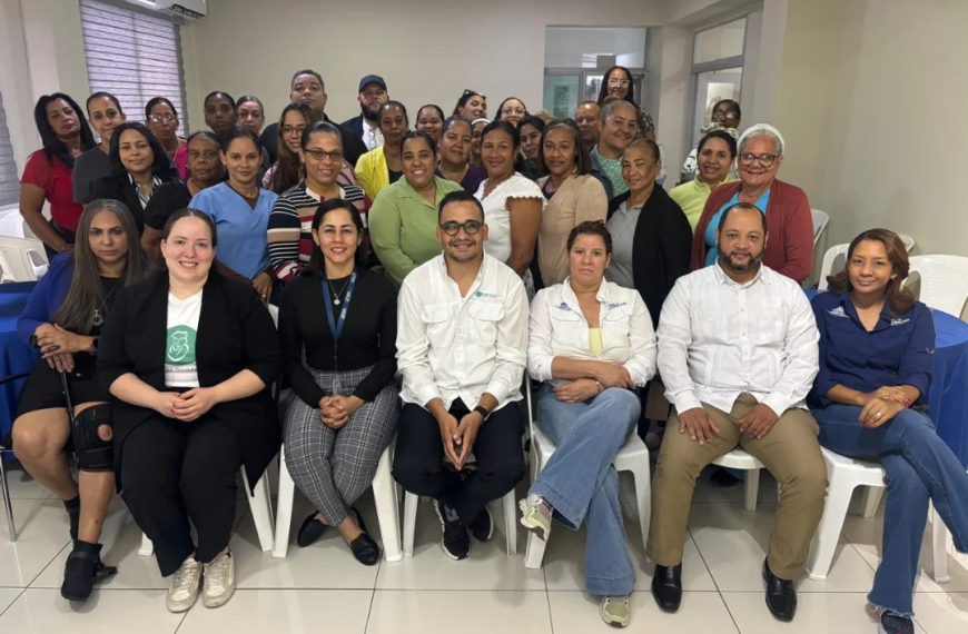 Regional de Salud Cibao Sur fortalece capacidades en evaluaci&oacute;n nutricional en la primera infancia