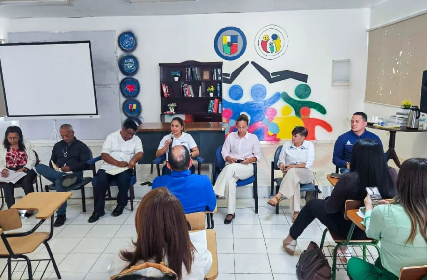 Servicio Regional de Salud Cibao Sur realiza Mesa T&eacute;cnica Interinstitucional con el Hospital CENSAIDE